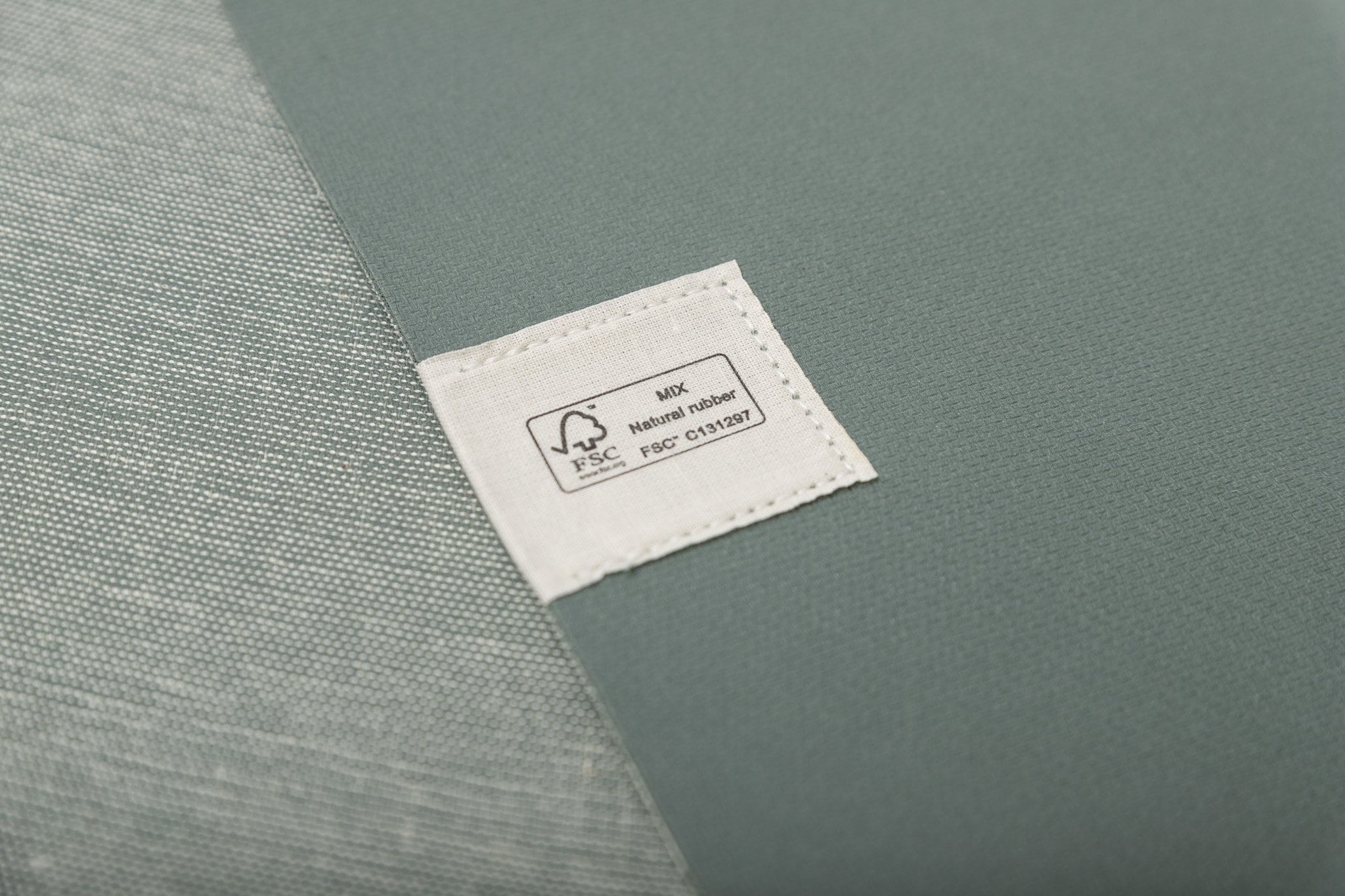 QiEco Travel Yoga Mat: FSC Rubber & Cotton