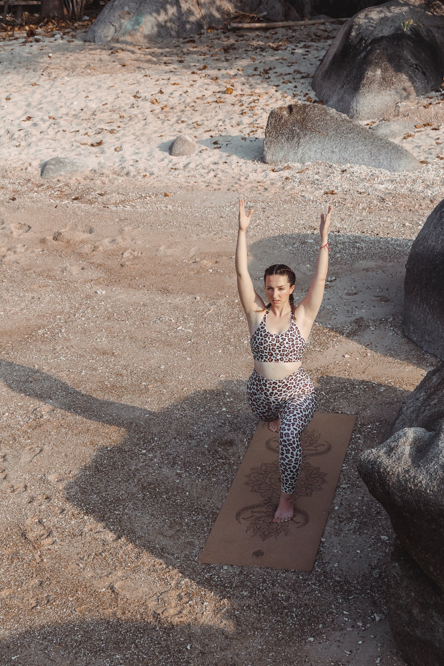 Eco-Friendly Cork Yoga Mat with Yoga Strap
