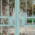 Homoyoyo Screen Door Chain Storm Door Chain Safety Door Chain for Stop Front Screen Door Opening Prevent Storm Damage Heavy Duty Security Lock Storm Wind Door Stopper Chain