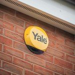 Yale App-Enabled Round Siren Alarm Kit