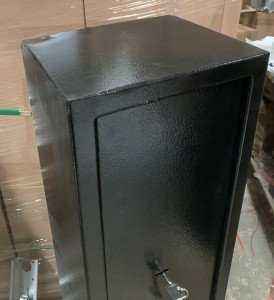 3-Gun Safe with Dual Key Locks