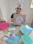 Tovla Jr. Kids Cake Pop-Making Kit