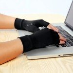 Copper Compression Gloves for Arthritis Pain Relief