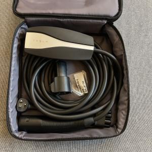 Tesla Gen 2 Electric Car Charger