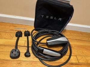 Tesla Gen 2 Mobile Charger for Model Y/S/X