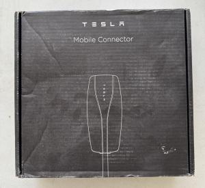 Tesla Mobile Connector Gen 2 Universal Charger 32A