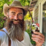 The Pocket Prepper: Total Survival Guide to Disaster Preparedness & First Aid - Tiny Enough to Fit Your Wallet, Pocket, Purse, & Bag