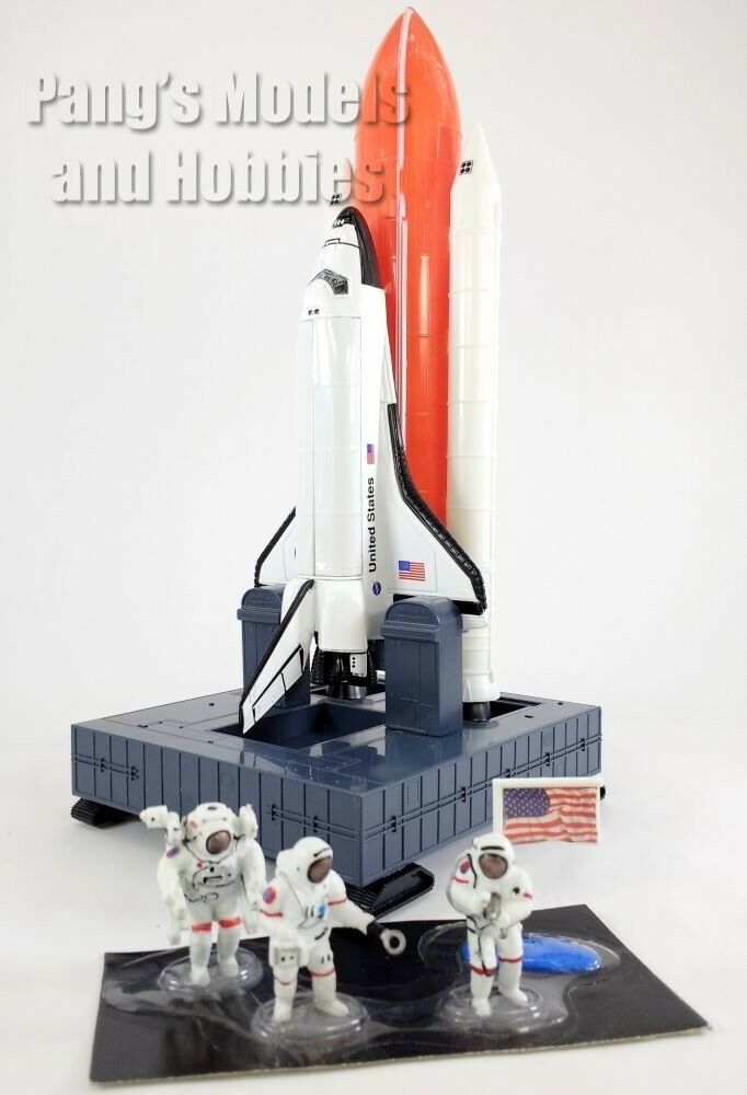 Space Shuttle Launch Set with Astronauts