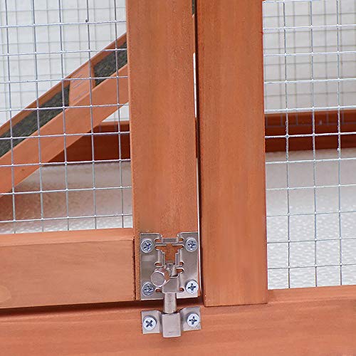 Spacious Wooden Chicken Coop with Ventilation & Nesting Box