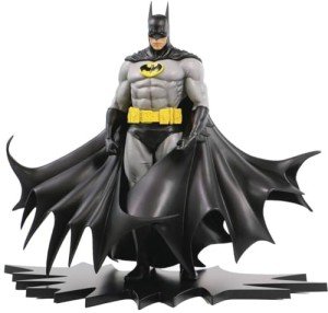 Batman Black Version 1:8 Scale Exclusive Statue