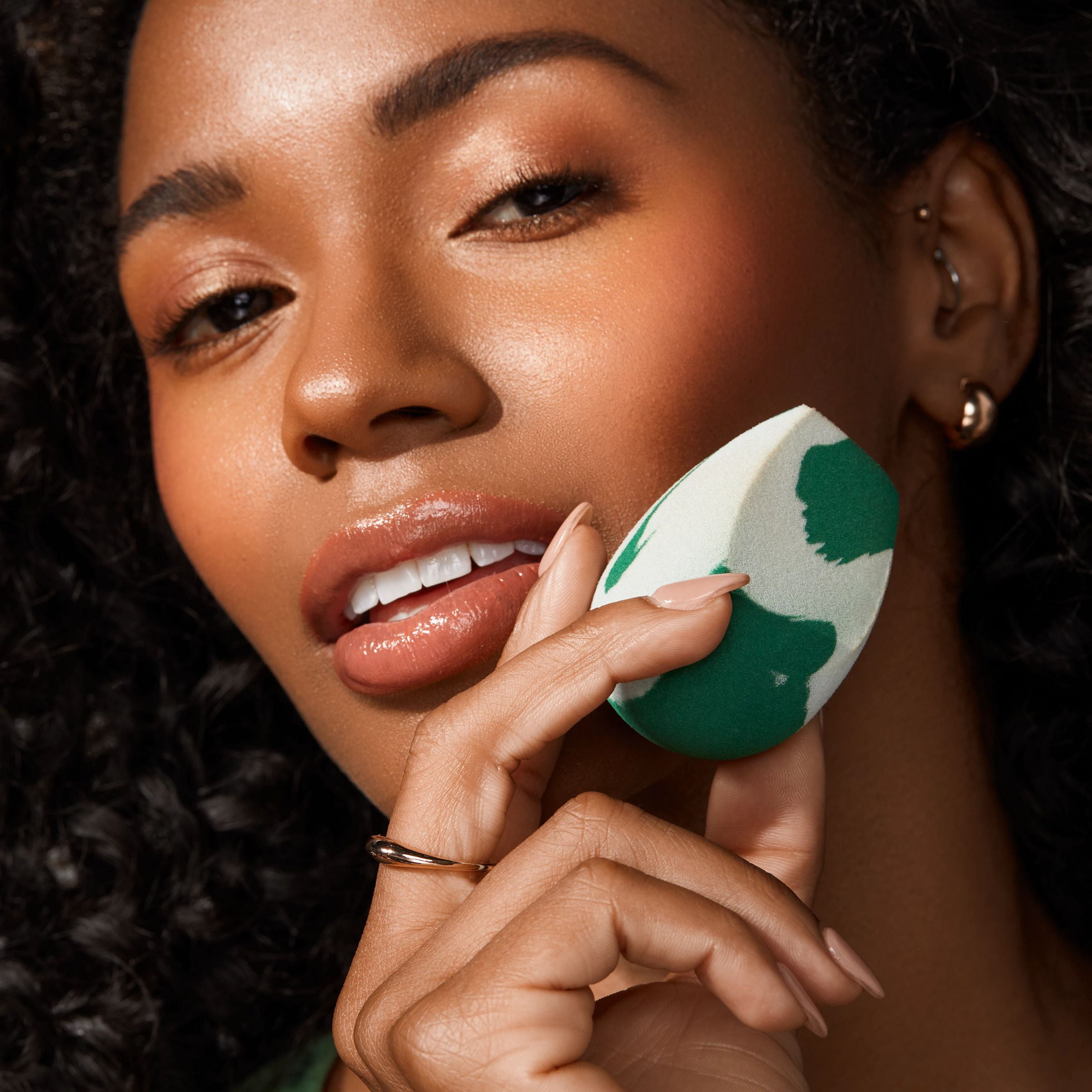 EcoTools Fresh Makeup Blending Sponge - Multicolor