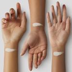 L'Oreal Age Perfect Radiant Serum Foundation SPF 50