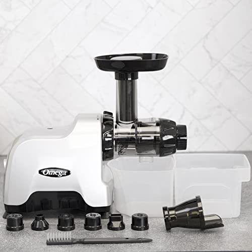 Omega CNC80S Compact Slow Juicer in Silver