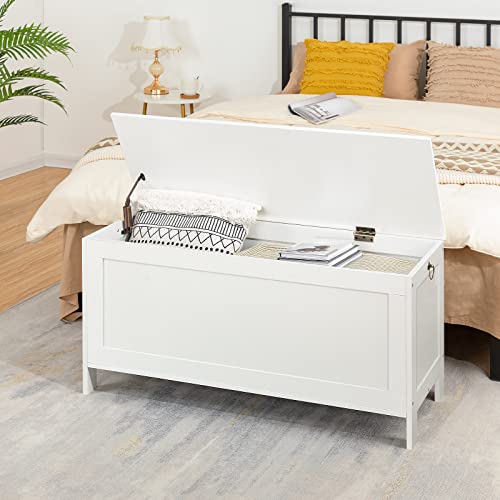 HOOBRO Storage Chest, Retro Toy Box Organizer with Safety Hinge, 39.4 x 15.7 x 18.9 Inches, Sturdy Entryway Storage Bench, Wooden Look Accent Furniture, Easy Assembly, White WT100CW01