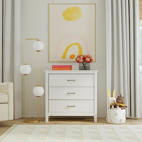 DaVinci Charlie 3-Drawer Dresser in White , 35x20x34 Inch (Pack of 1)
