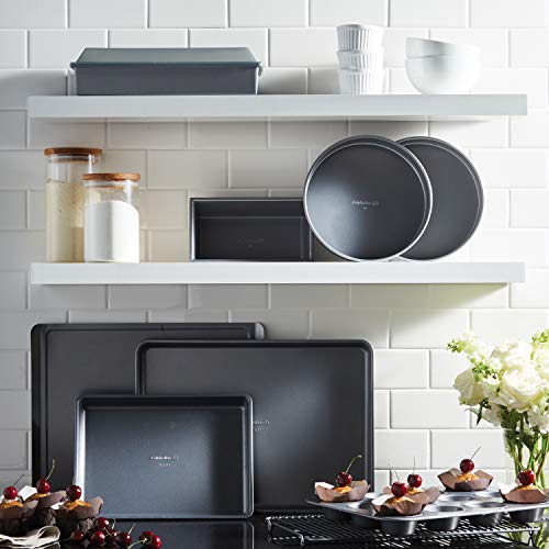Calphalon Nonstick Bakeware Set, 10-Piece Set Includes Baking Sheet, Cookie Sheet, Cake Pans, Muffin Pan, and More, Dishwasher Safe, Silver