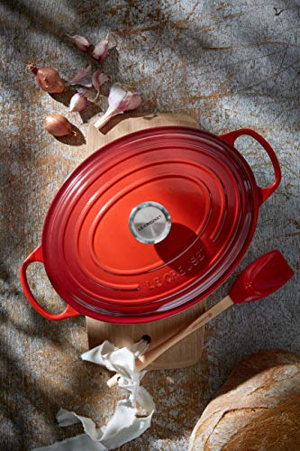 Le Creuset Enameled Dutch Oven Cast Iron Signature Oval Casserole, 40cm, 15.5 Qt, Cerise