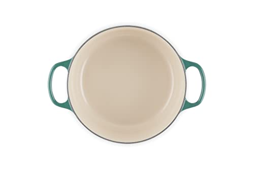 Noel Collection: Signature Dutch Oven - Embossed Tree w/ SS Gold Knob - Artichaut