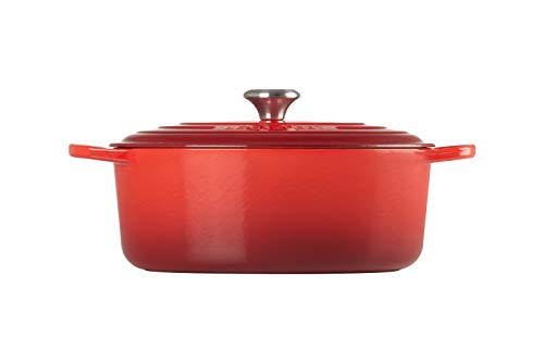 Le Creuset Enameled Dutch Oven Cast Iron Signature Oval Casserole, 31cm, 6.75 Qt, Cerise