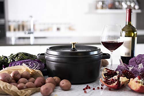 Black Cast Iron Round Casserole Dish, 24cm