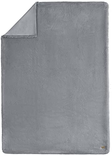UGG 11069 Euphoria Plush Faux Fur Reversible Throw Cozy Fuzzy Fluffy Blanket for Couch Bed Hotel Style Luxury Machine Washable Home Decor Luxurious Soft Throws for Sofa, 70 x 50-inch, Chambray