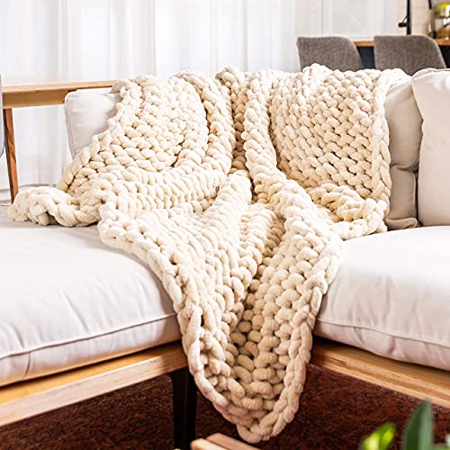 Chunky Knit Chenille Throw Blanket in Buttercream