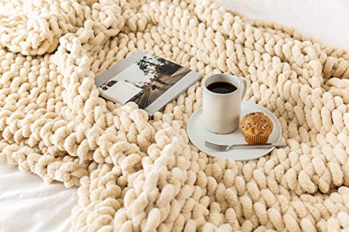 Chunky Knit Chenille Throw Blanket in Buttercream