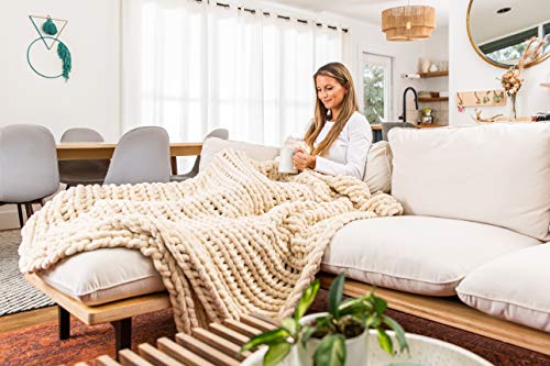 Chunky Knit Chenille Throw Blanket in Buttercream