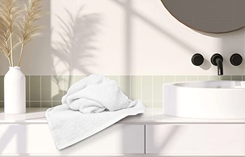 Brooklyn Linen Bath Towels 100% Cotton, White, 22x46, Towels for Bathroom, Pool Towels, Hotel Towels, Gym Towels, Towels for Spa, Pack of 6 Towel Set