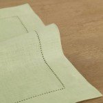 Solino Home Linen Dinner Napkins 20 x 20 Inch – Sage Green, 100% Pure Linen Set of 4 Cloth Napkins for Summer, Wedding – Machine Washable and Handcrafted from European Flax – Classic Hemstitch