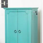 Turquoise Large Fully Locking Jewelry Armoire