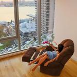 Allure Blue 8-Piece Luxury Bamboo Towel Set