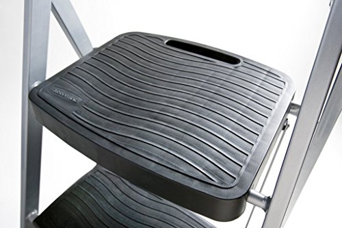 Rubbermaid RM-3W Folding 3 Steel Frame Stool with Hand Grip and Plastic Steps, 200-Pound Capacity, Silver