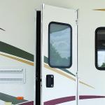 Camco 42005 Awning Roller Ball with Screen Door Slide, White