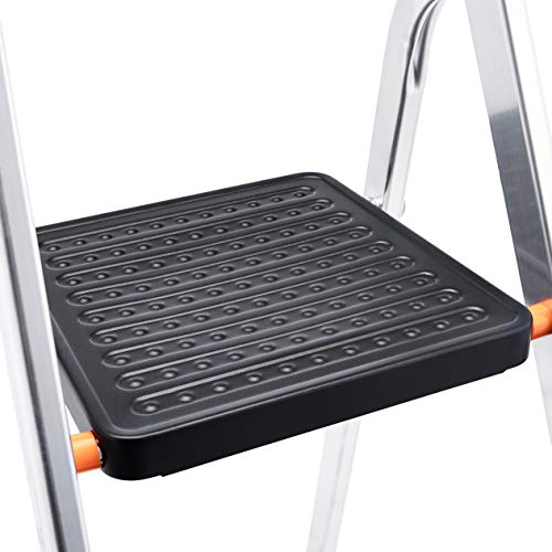 Amazon Basics Folding Step Ladder - 3-Step, Aluminum with Wide Pedal, Silver and Black