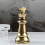 Majestic King and Queen Chess Figurines Set