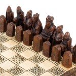 Compact Isle of Lewis Celtic Chess Set - 9