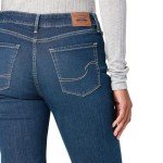 Levi Strauss Gold Women's Curvy Straight Jeans