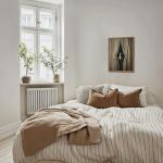 Moody Crane Wall Art - Vintage Bird Decor