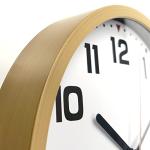 Silent Battery Operated 9-Inch Wall Clock