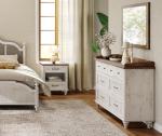 WAMPAT 2-Piece Antique White Bedroom Set