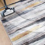 Soft Modern Black and Gold Area Rug 200x200 cm