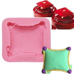 Anyana 3D Cake Decorating Fondant Cushion Mold