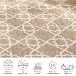 Brown and Beige Safavieh Area Rug 1.5m x 2.1m