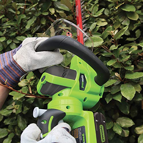 Greenworks 24V 22" Cordless Hedge Trimmer