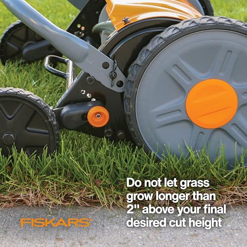 Fiskars Staysharp Push Reel Mower (17")