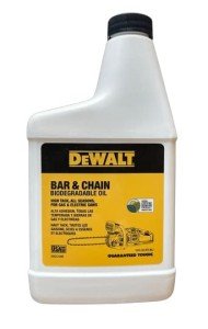 DEWALT Eco-Friendly Chainsaw Oil - 16 oz