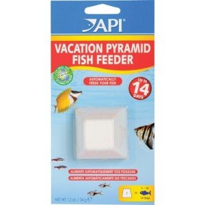 API Fish Feeder for Freshwater Aquariums - 1 Count