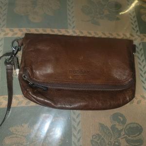 Rudsak Canadian Heritage Crossbody Wristlet Shoulder Bag Leather -read descripti