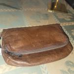 Rudsak Canadian Heritage Crossbody Wristlet Shoulder Bag Leather -read descripti